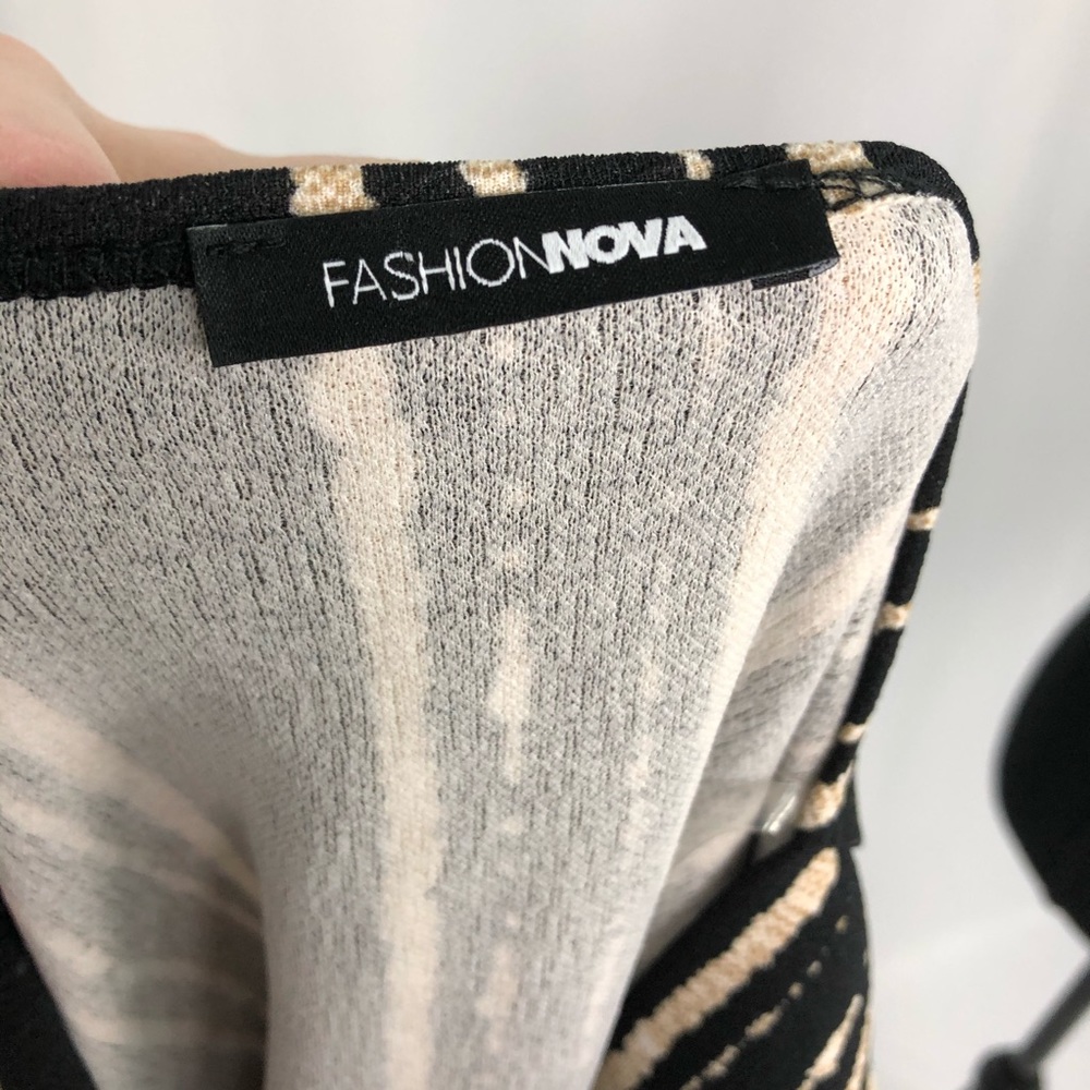 FASHION NOVA striped bodysuit - Picture 6 of 7
